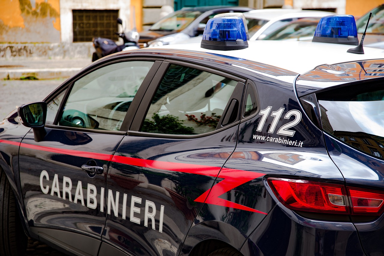 Roma, due donne arrestate per la morte del bambino circonciso in casa. Denunciata anche la mamma
