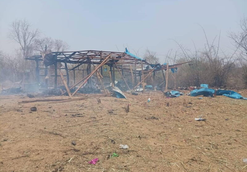 Myanmar attacco aereo militare morte oltre 100 persone