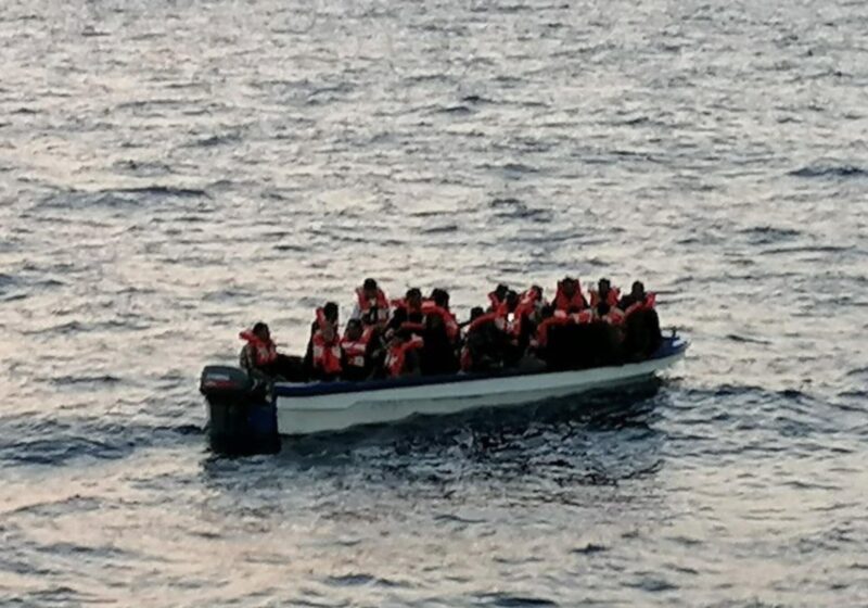 Migranti Resqship Lampedusa