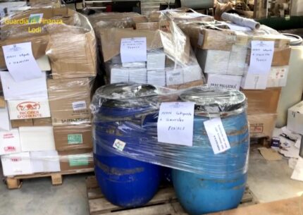 Taranto sequestrati 400mila prodotti contraffatti