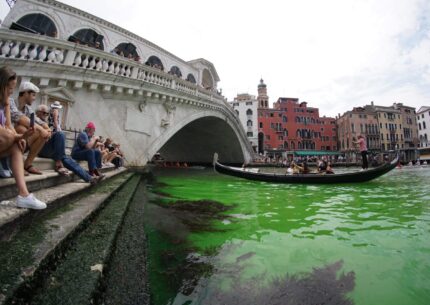 acqua verde canal grande venezia