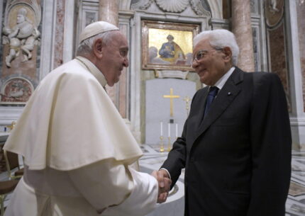 Papa Francesco premio Mattarella