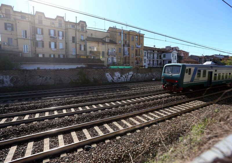 Ancona travolto da un treno merci