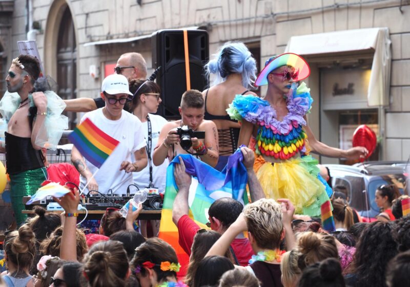 Bologna Pride 2023, oggi 1 luglio il corteo orari, percorso e ospiti