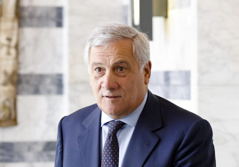 Extraprofitti Tajani
