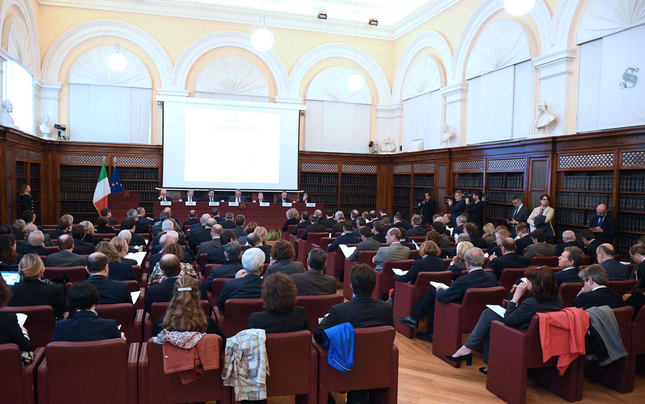 concorso 16 dirigenti corte dei conti