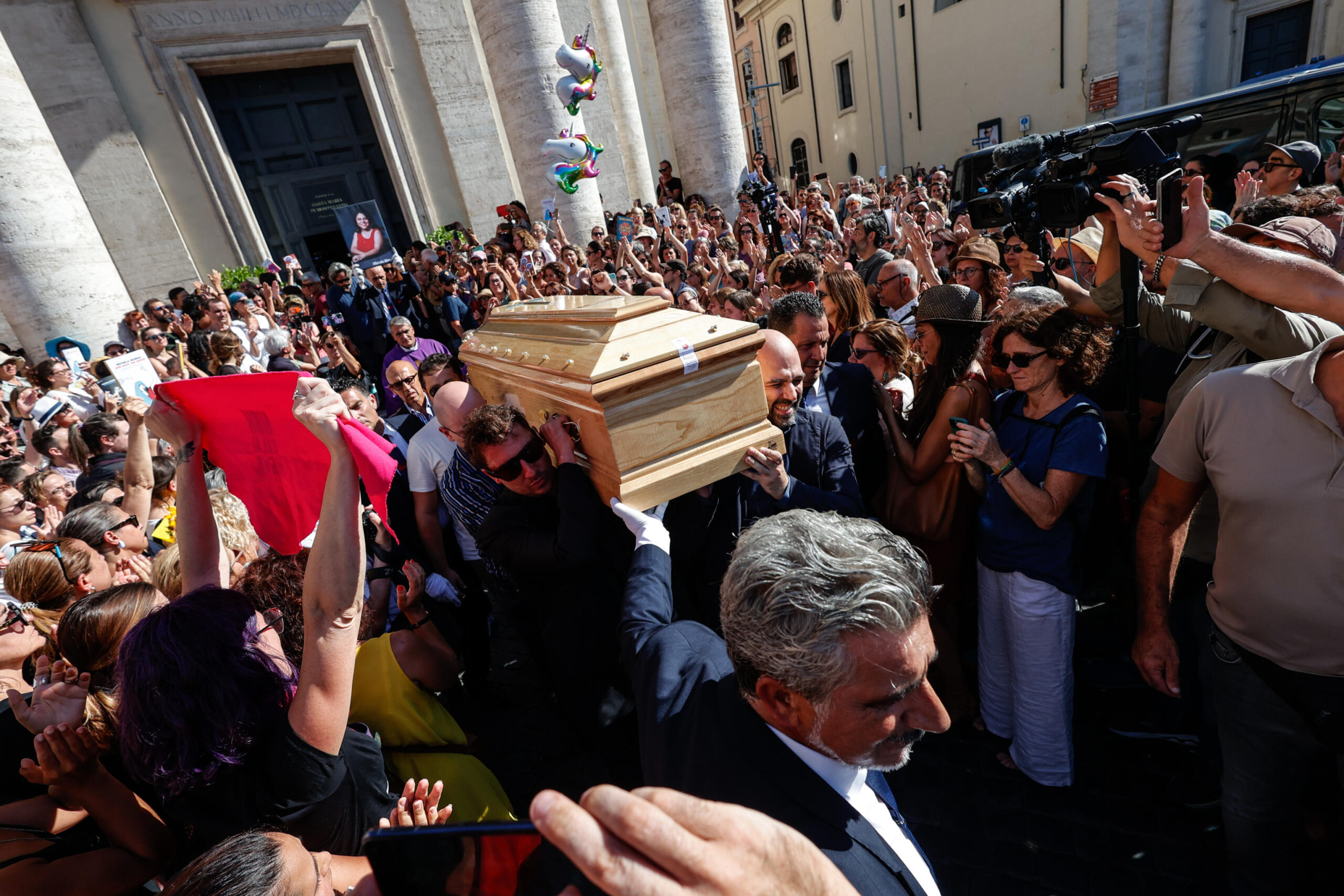 Funerali Michela Murgia I Ricordi Di Saviano E Fratoianni I Sorrisi 