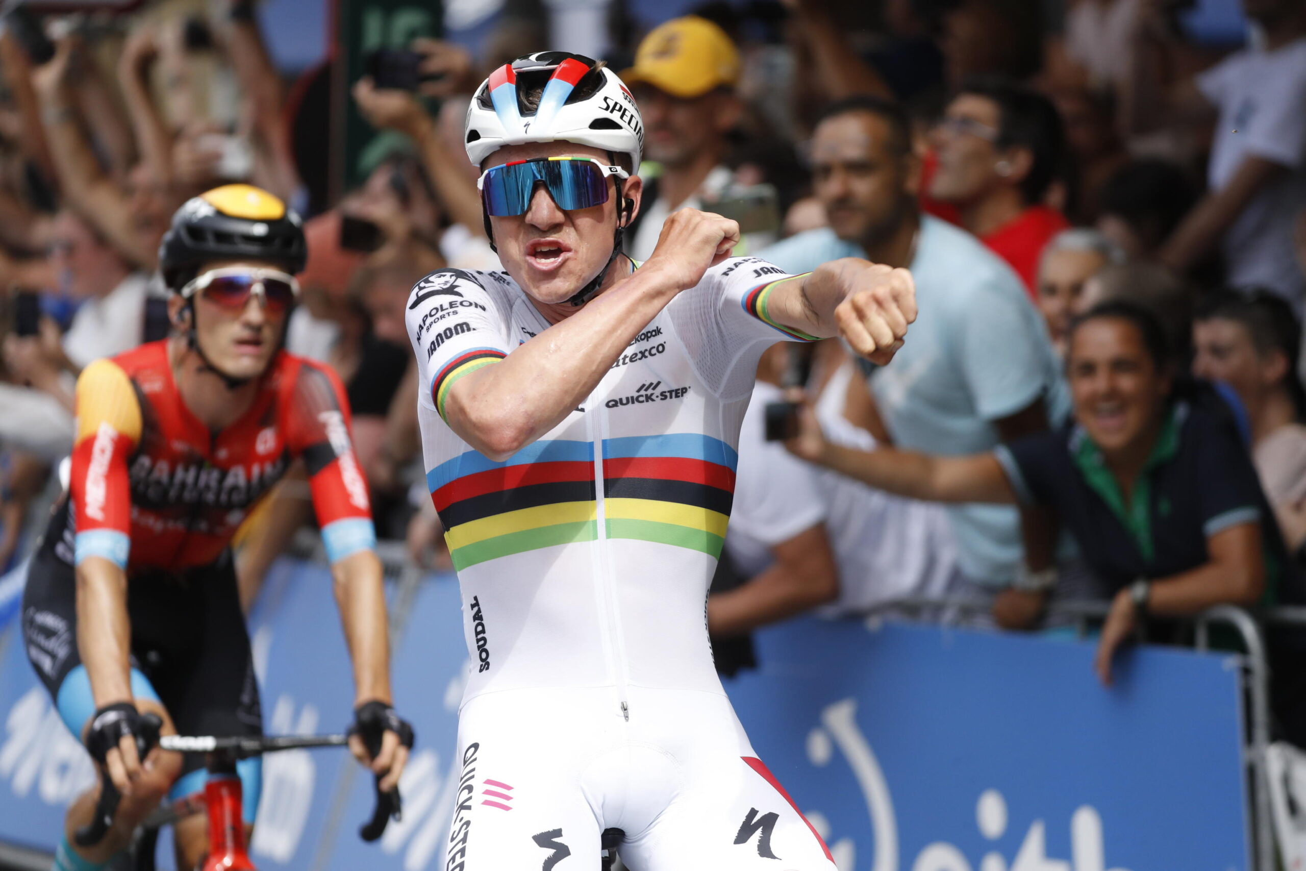 vuelta dove vederla in tv