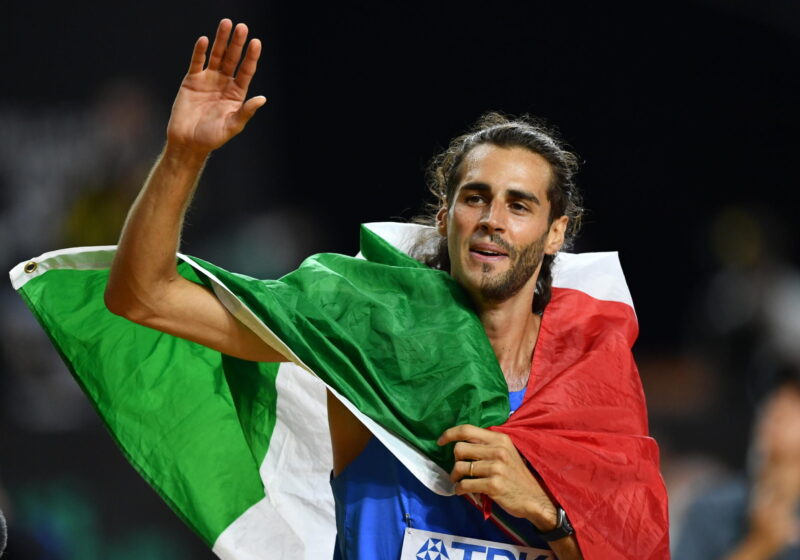 Il saltatore in alto Gianmarco Tamberi la sera del trionfo ai Mondiali di Budapest