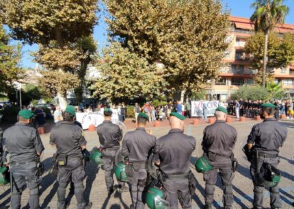 Piantedosi migranti Ventimiglia
