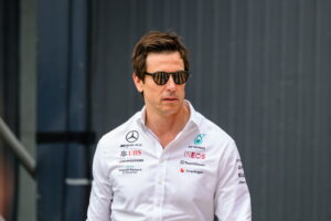 Chi è Toto Wolff, team principal della Mercedes e uno dei volti più...