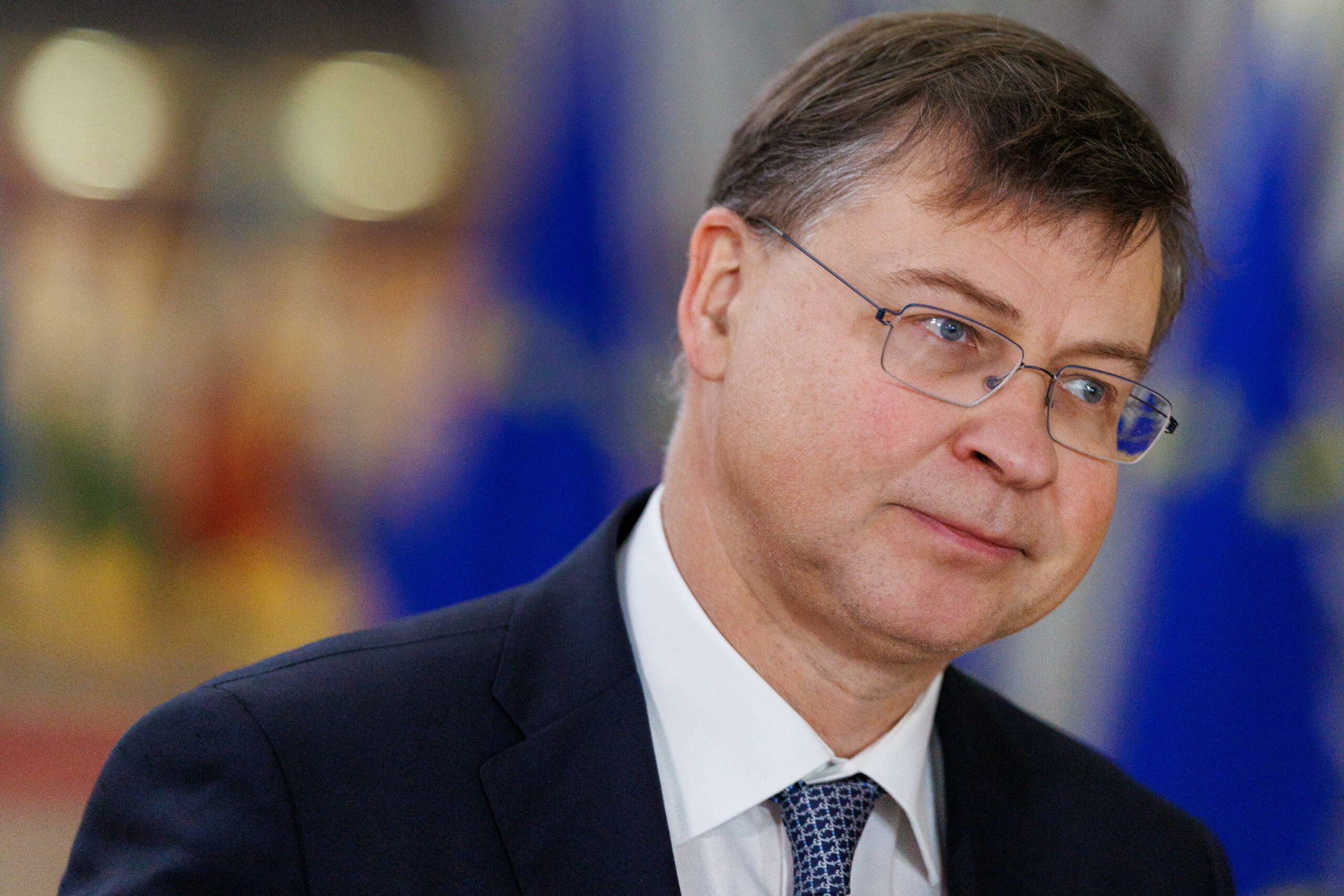 Dombrovskis bilancio Italia raccomandazioni