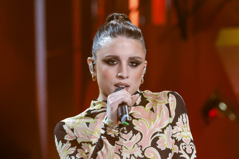 Angelina Mango: Il Successo Dopo Sanremo, I Nuovi Singoli E Il Tour Europeo