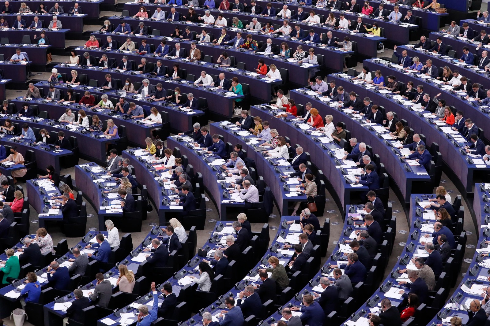 diritto-aborto-ue-voti-parlamento