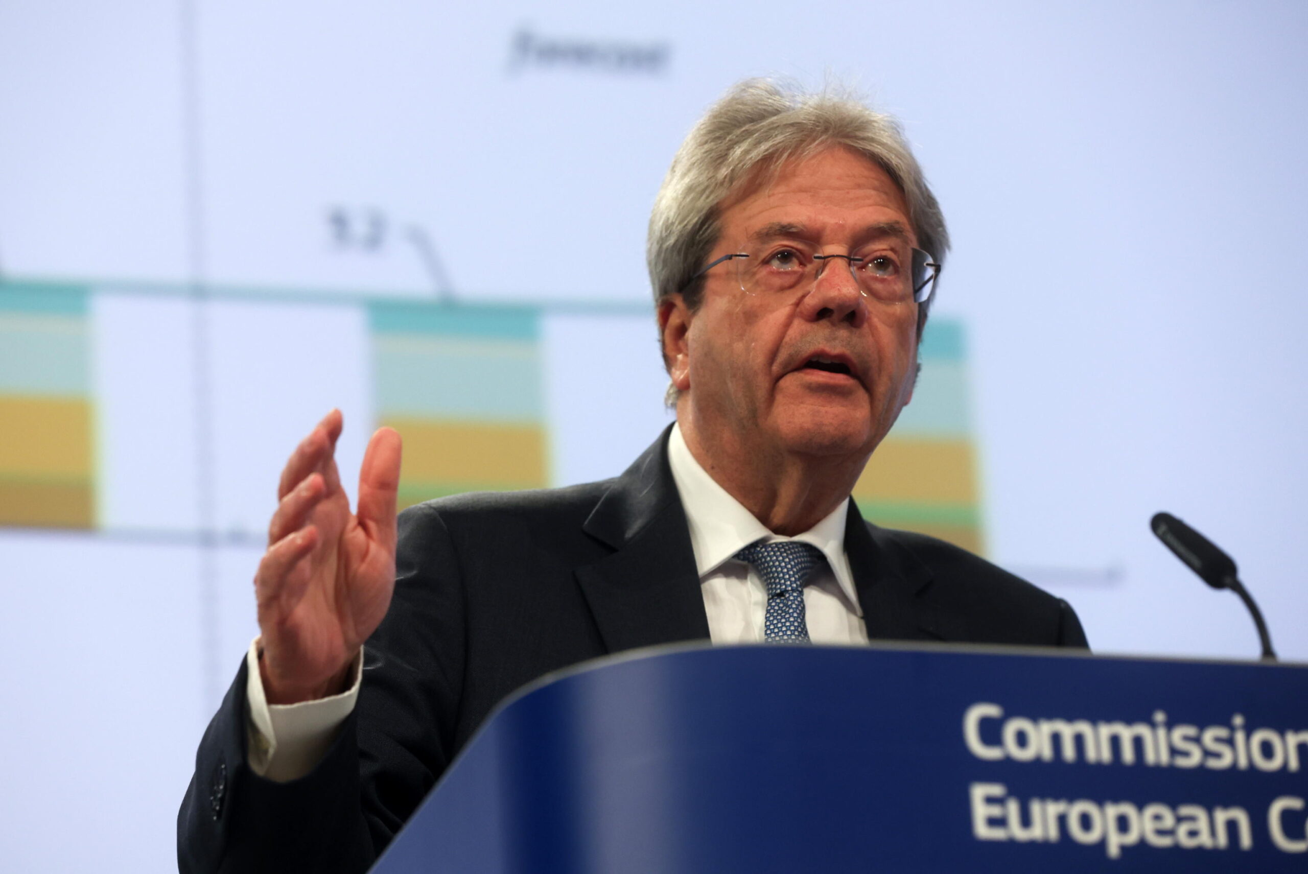 Superbonus Gentiloni promuove Giorgetti ma l'ABI avverte il Governo