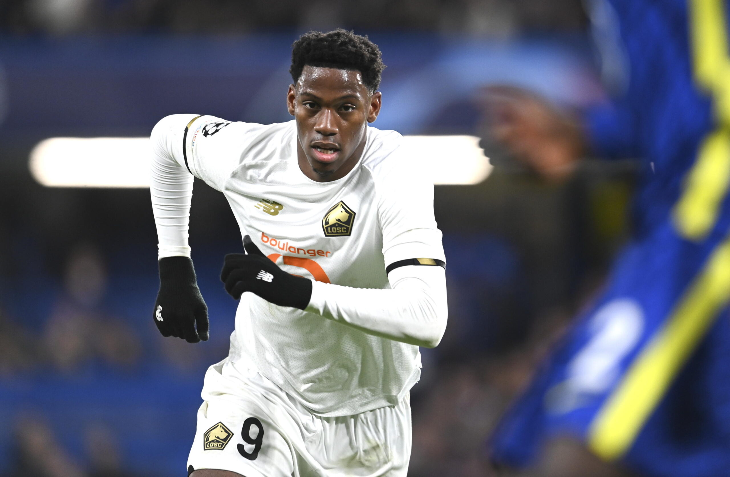 Roma, casting per il centravanti: la priorità è David ma il sogno di De Rossi resta Chiesa