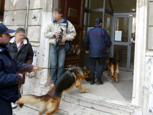Roma, grave incidente al liceo artistico "Caravillani": 17enne cade da un piano superiore, è in fin di vita