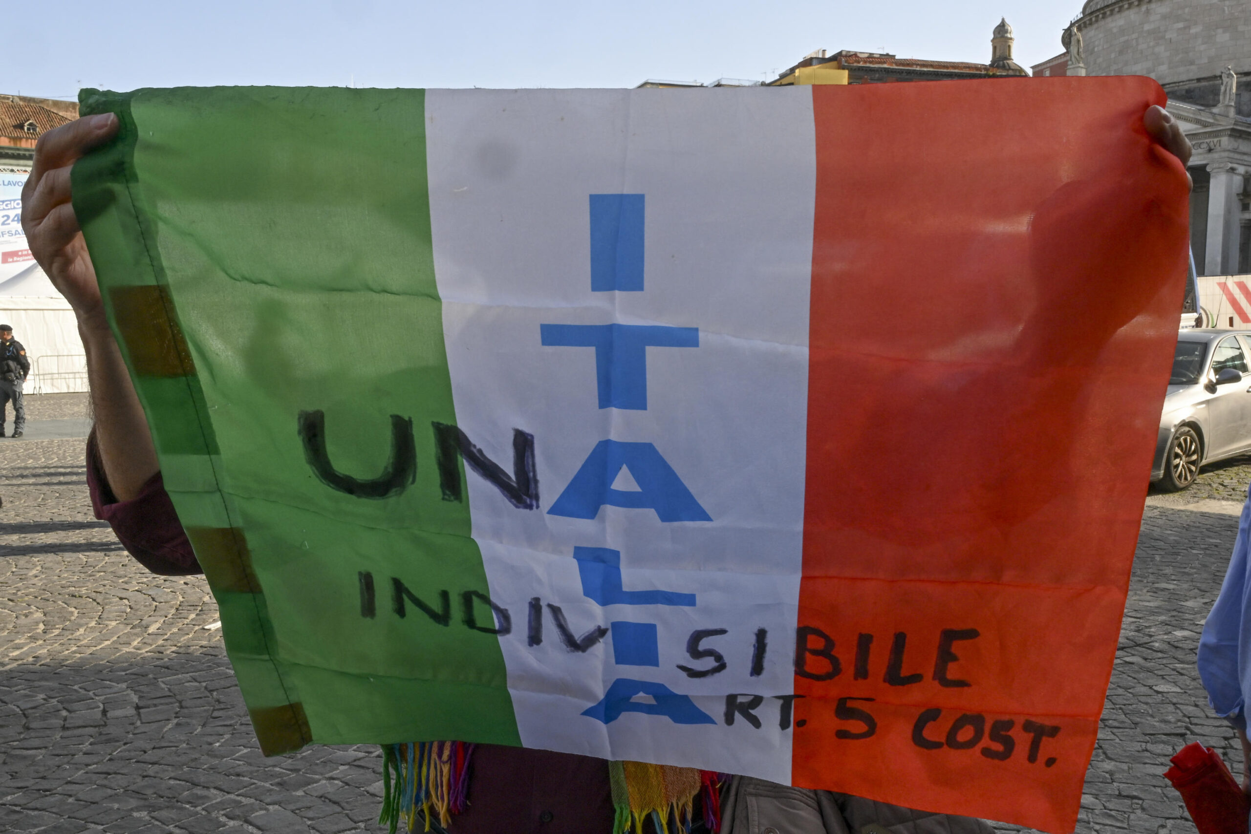 Autonomia differenziata: cosa prevede, significato e cosa cambia. Pro e