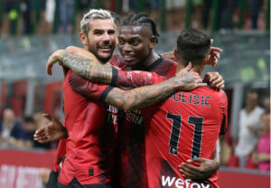 Milan, Theo e Leao un problema? L'ex Buriani: "Ai miei tempi avrebbero preso un calcio nel sedere"