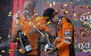 F1, Piastri vince la Sprint in Qatar: +30 della McLaren sulla Ferrari